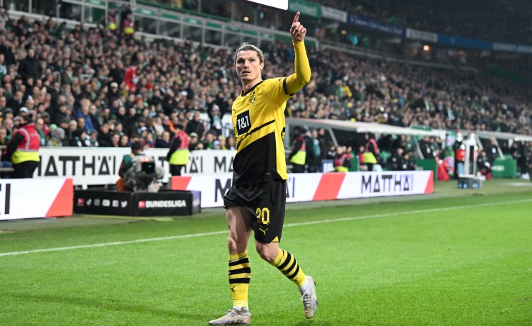  朗尼克批評(píng)薩比策在多特的表現(xiàn)，球員回應(yīng)：不知是否對(duì)我有幫助