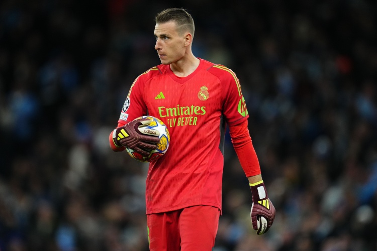  盧寧本場(chǎng)6次撲救，是本賽季皇馬完成零封場(chǎng)次中門將撲救紀(jì)錄