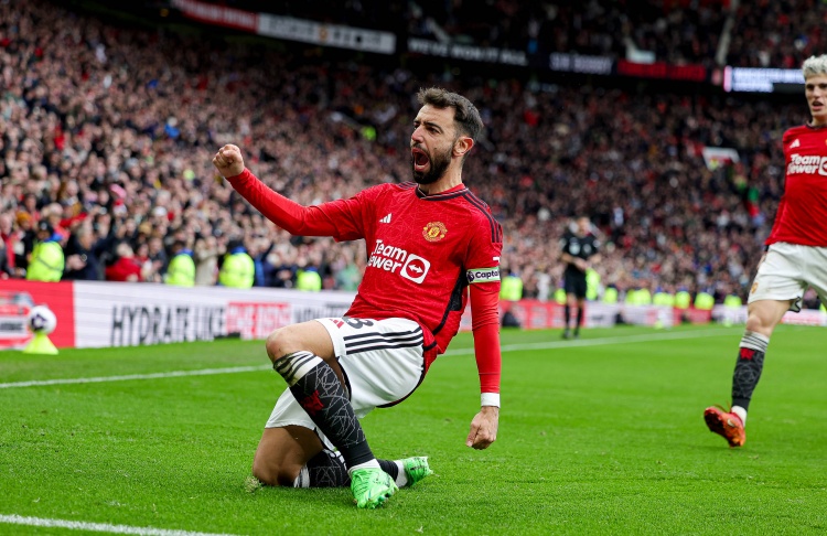  沒你天塌了！曼聯(lián)近5個進球均由B費的定位球產(chǎn)生