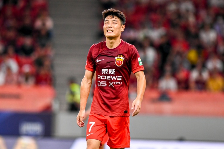  記者：海港新賽季一隊(duì)隊(duì)長(zhǎng)武磊、王燊超、李昂、顏駿凌