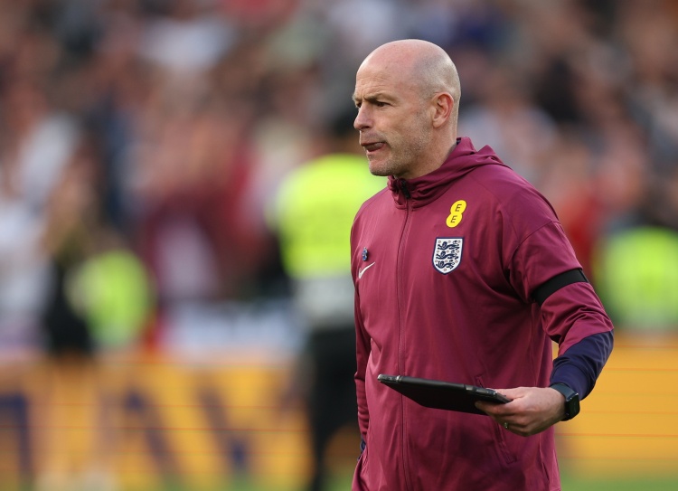  卡斯利：我沒(méi)給圖赫爾什么秘密檔案，執(zhí)教英格蘭是很棒的經(jīng)歷