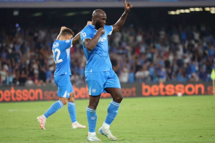  盧卡庫：孔蒂沒給我特殊待遇反而對我更嚴(yán)厲 我會永遠(yuǎn)感激他