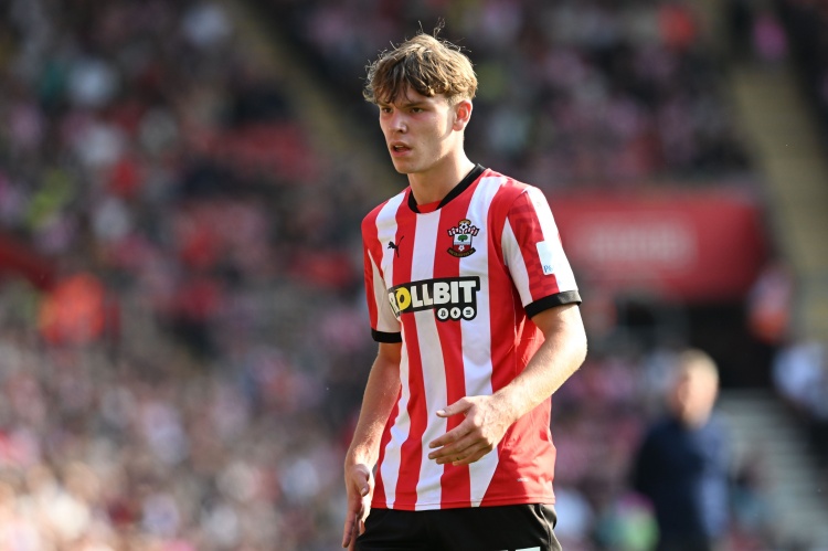  記者：英超德甲4隊(duì)有意南安普頓小將迪布林，含曼城、熱刺及拜仁