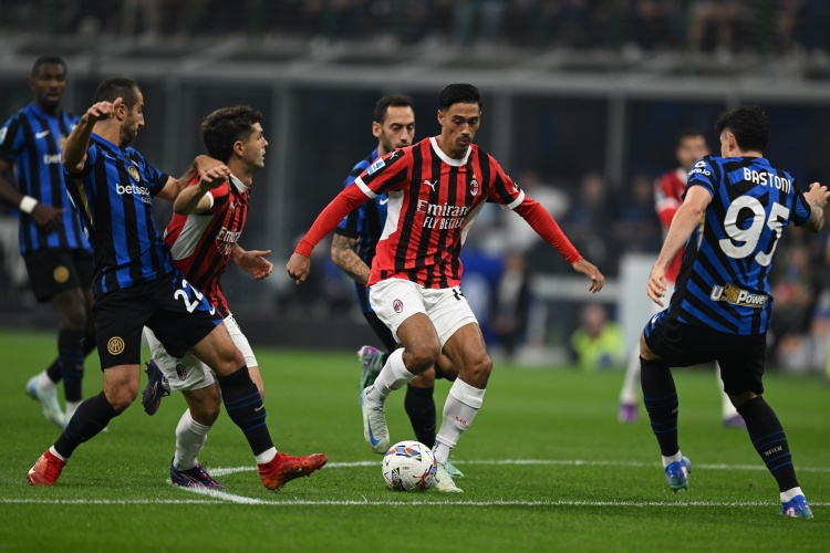  米體：財(cái)務(wù)虧損+巨額債務(wù)+尋找新帥+重建陣容，米蘭迎來艱難時(shí)刻