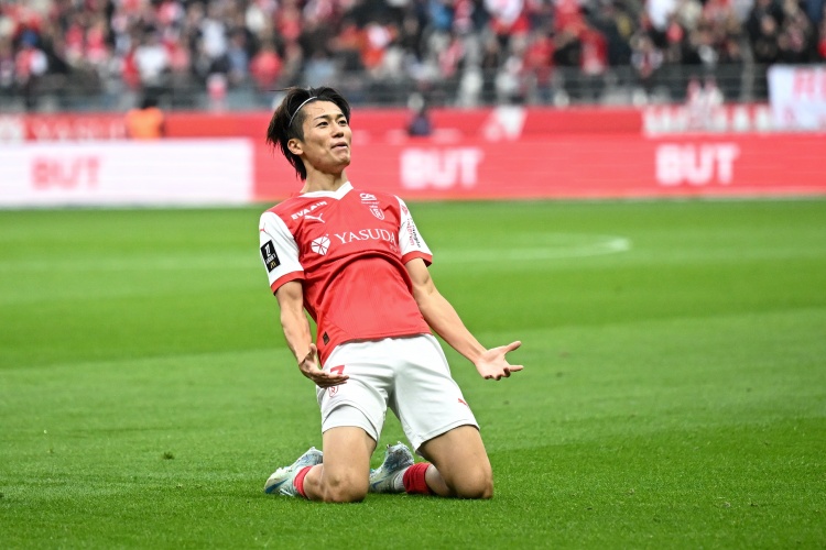  中村敬斗傳射建功，助蘭斯3-1聯(lián)賽第二的馬賽&結(jié)束法甲15輪不勝