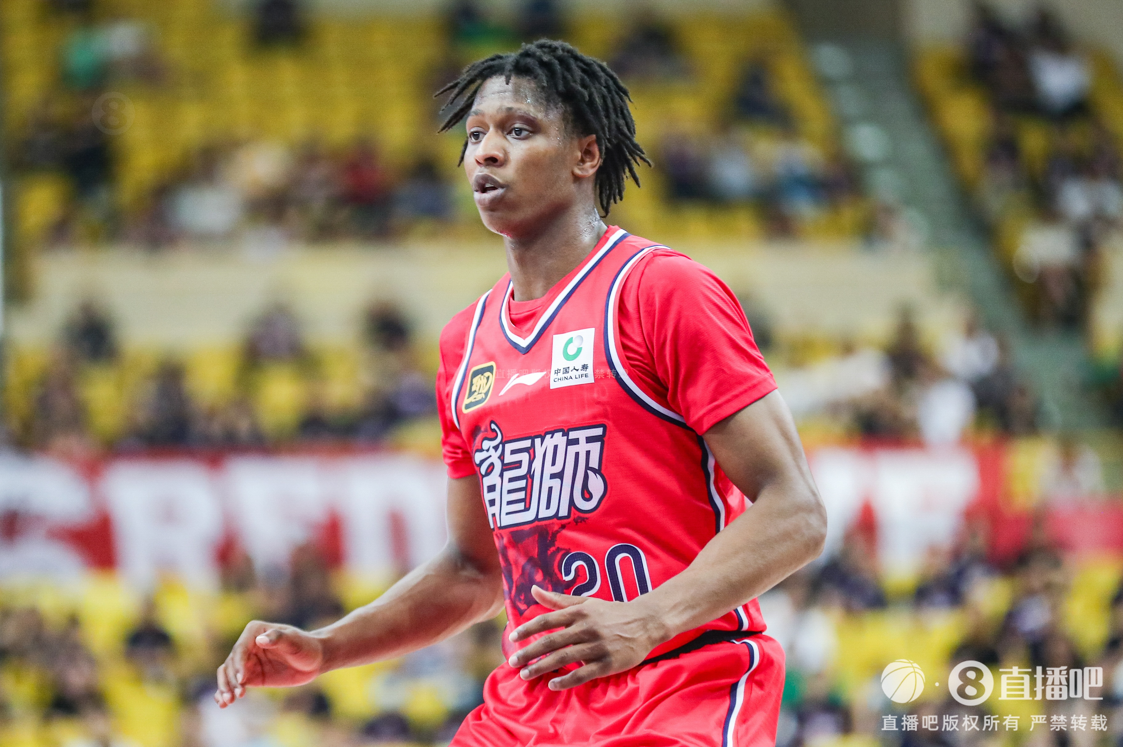  場(chǎng)均16.5分！媒體人:道格拉斯沒獲廣州續(xù)約合同 將赴波多黎各聯(lián)賽