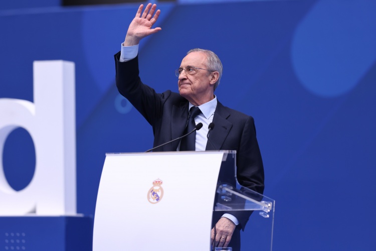  03-04賽季淘汰賽改制后皇馬22次打進(jìn)歐冠16強(qiáng)最多，拜仁21次第二