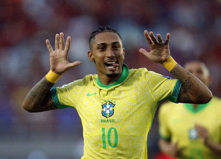  世體：內(nèi)馬爾重返巴西國(guó)家隊(duì)，拉菲尼亞將讓出10號(hào)球衣