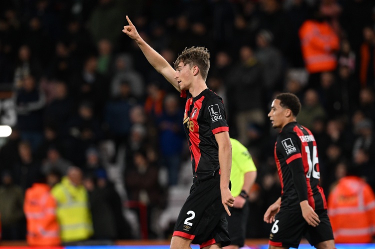  入選西班牙隊！懷森本賽季解圍、頭球解圍五大聯(lián)賽U20球員中最多