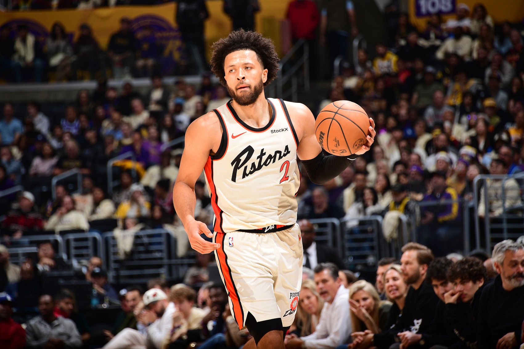  最后階段快船是怎么拉開比分并擊敗你們的？康寧漢姆：得到了哨子