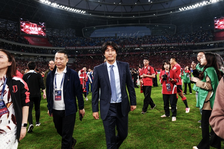  足球報(bào)：間歇期徐正源用大訓(xùn)練量提升球隊(duì)體能，設(shè)大量對(duì)抗訓(xùn)練