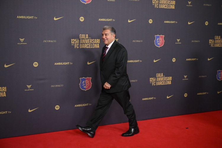  世體：巴薩&塞維因內(nèi)格雷拉案關(guān)系破裂，賽前高層不會一起吃飯