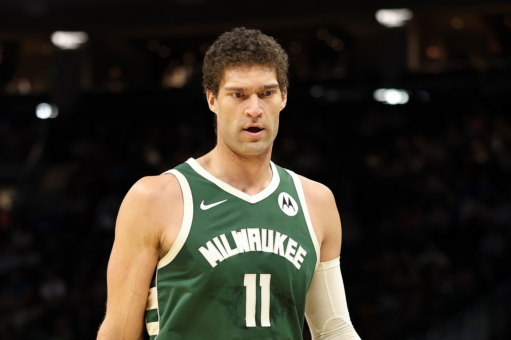  布克準(zhǔn)絕殺！大洛：溝通出現(xiàn)了失誤 對(duì)手給布克做了個(gè)很好的掩護(hù)