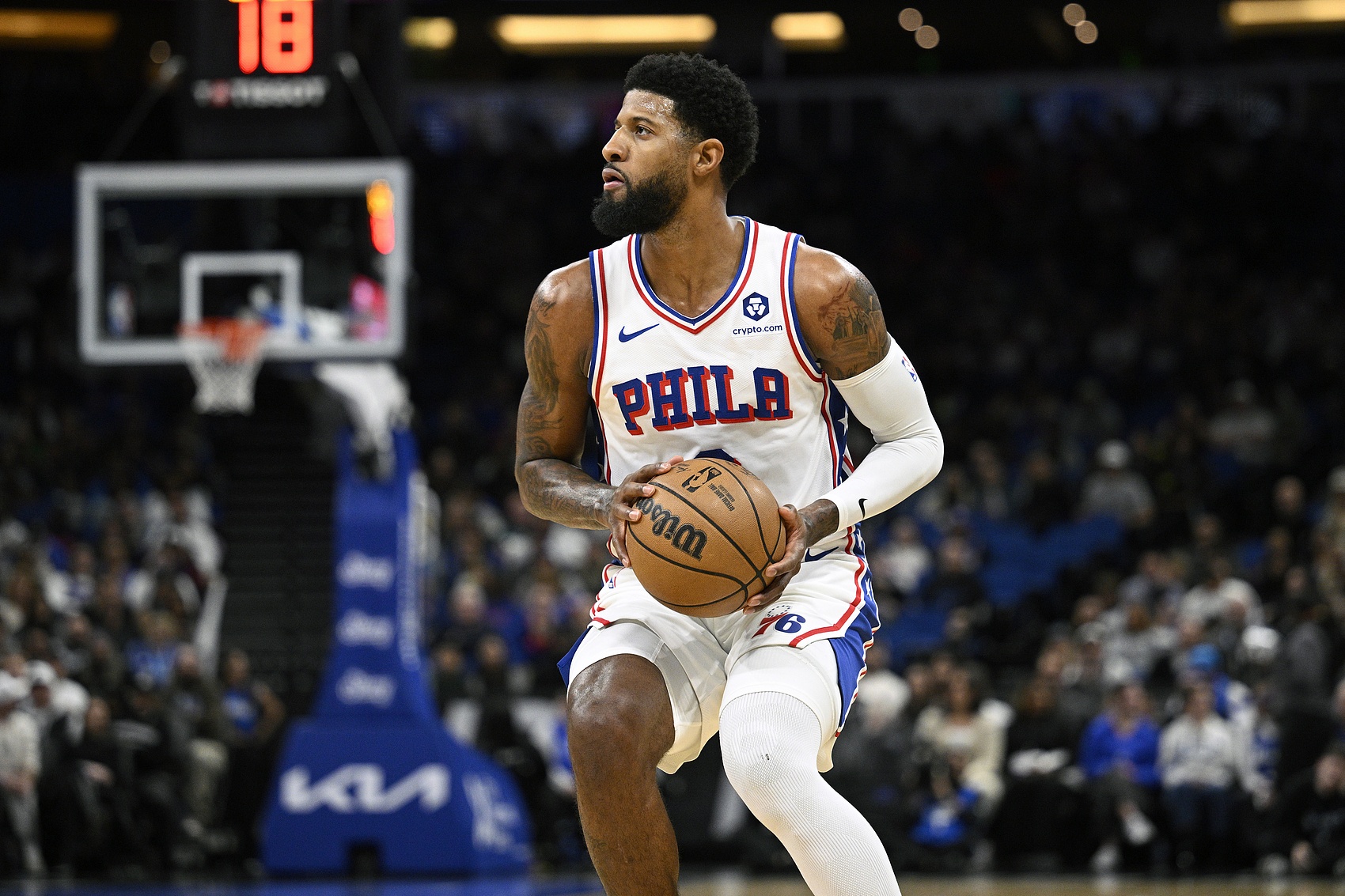  表現(xiàn)一般！喬治10中6拿到14分1板1斷 4犯規(guī)