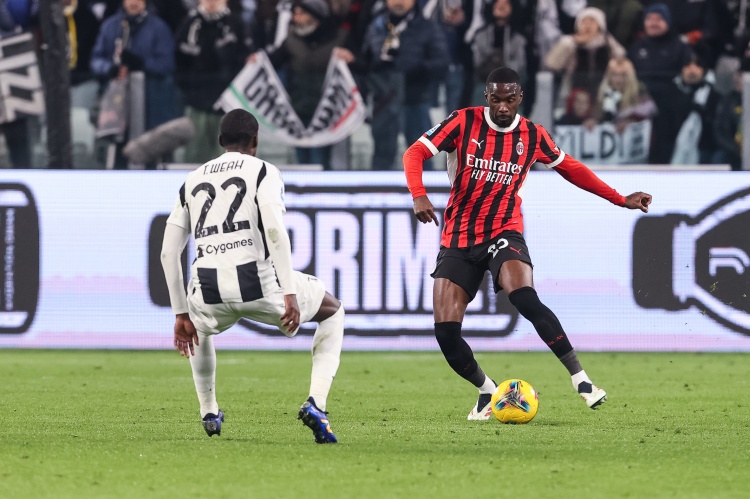  意媒：米蘭夏窗仍可能賣托莫里，丘庫(kù)埃澤、奇克和弗洛倫齊將離隊(duì)