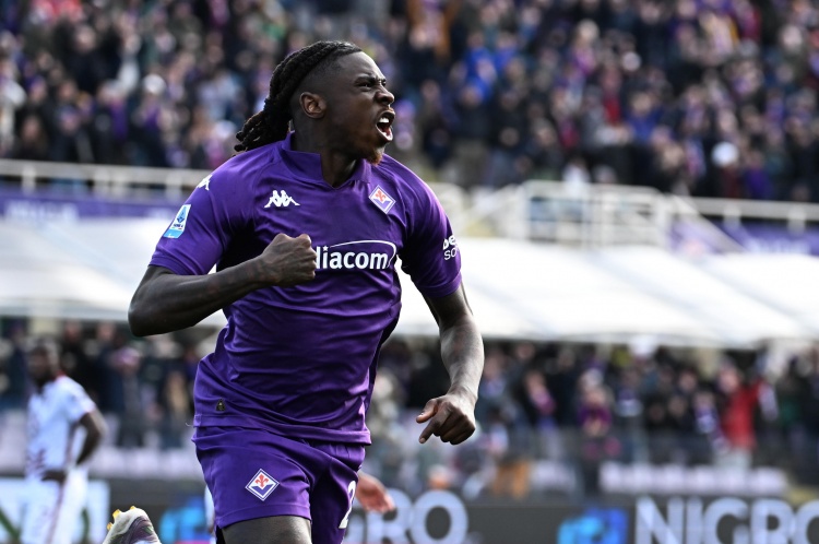  28場19球！米體：有英超隊(duì)關(guān)注紫百合前鋒小基恩 解約金5200萬歐