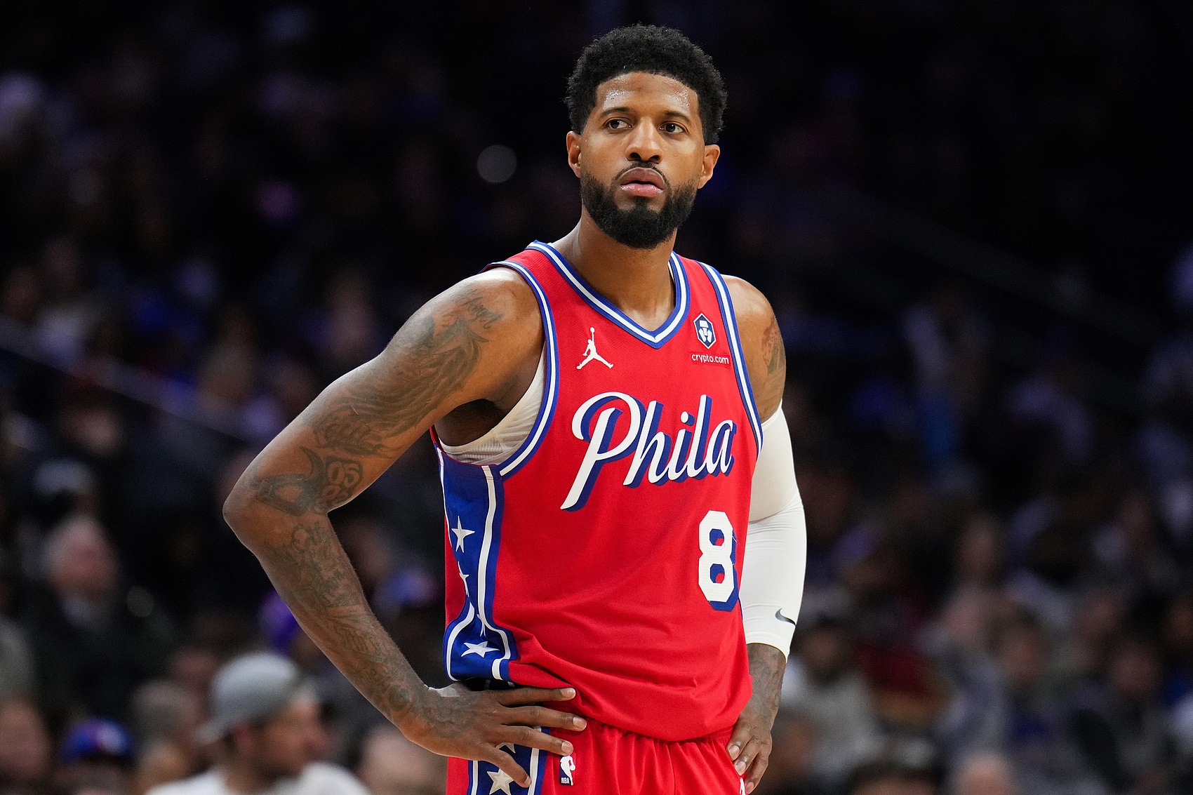  頂薪？喬治29分鐘8投4中拿到12分5板6助3斷 正負(fù)值-6