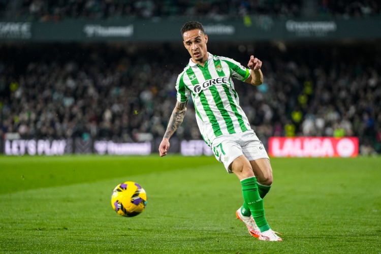  前裁判談撤銷安東尼紅牌：裁判是怎么知道球員意圖的，有超能力嗎