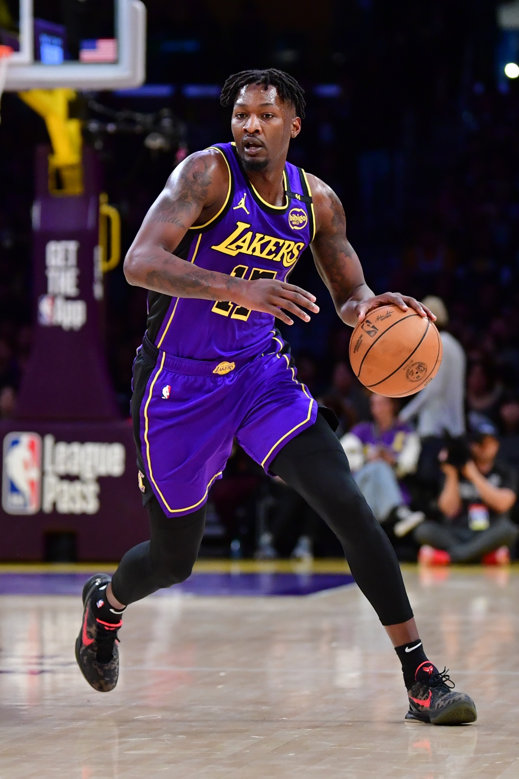  防守真的猛！芬尼-史密斯8中3得7分3板6助1帽 超級大帽提士氣