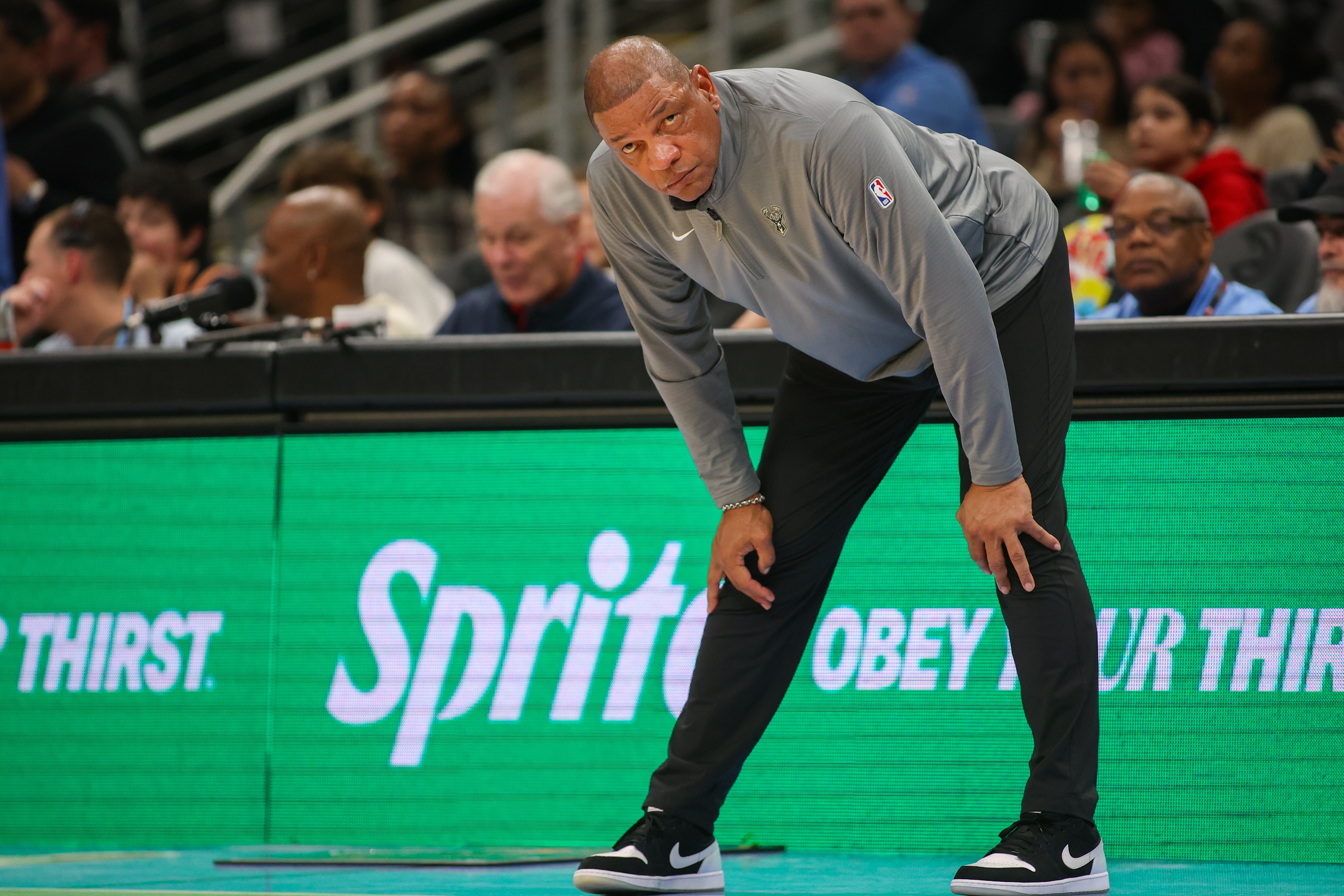  欺軟怕硬？雄鹿本賽季面對東部前四0勝9負(fù) 未嘗一勝