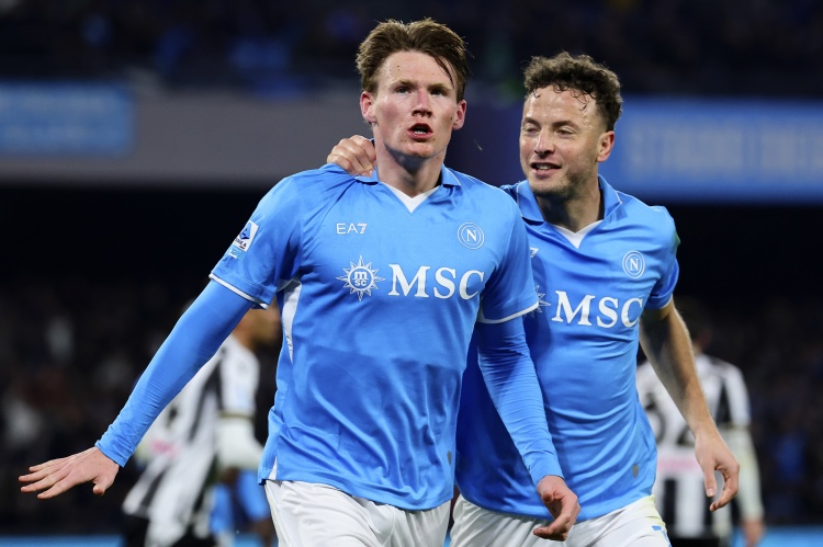  麥克托米奈：出國(guó)踢球拓寬我的眼界 人總要對(duì)改變和進(jìn)步敞開(kāi)懷抱