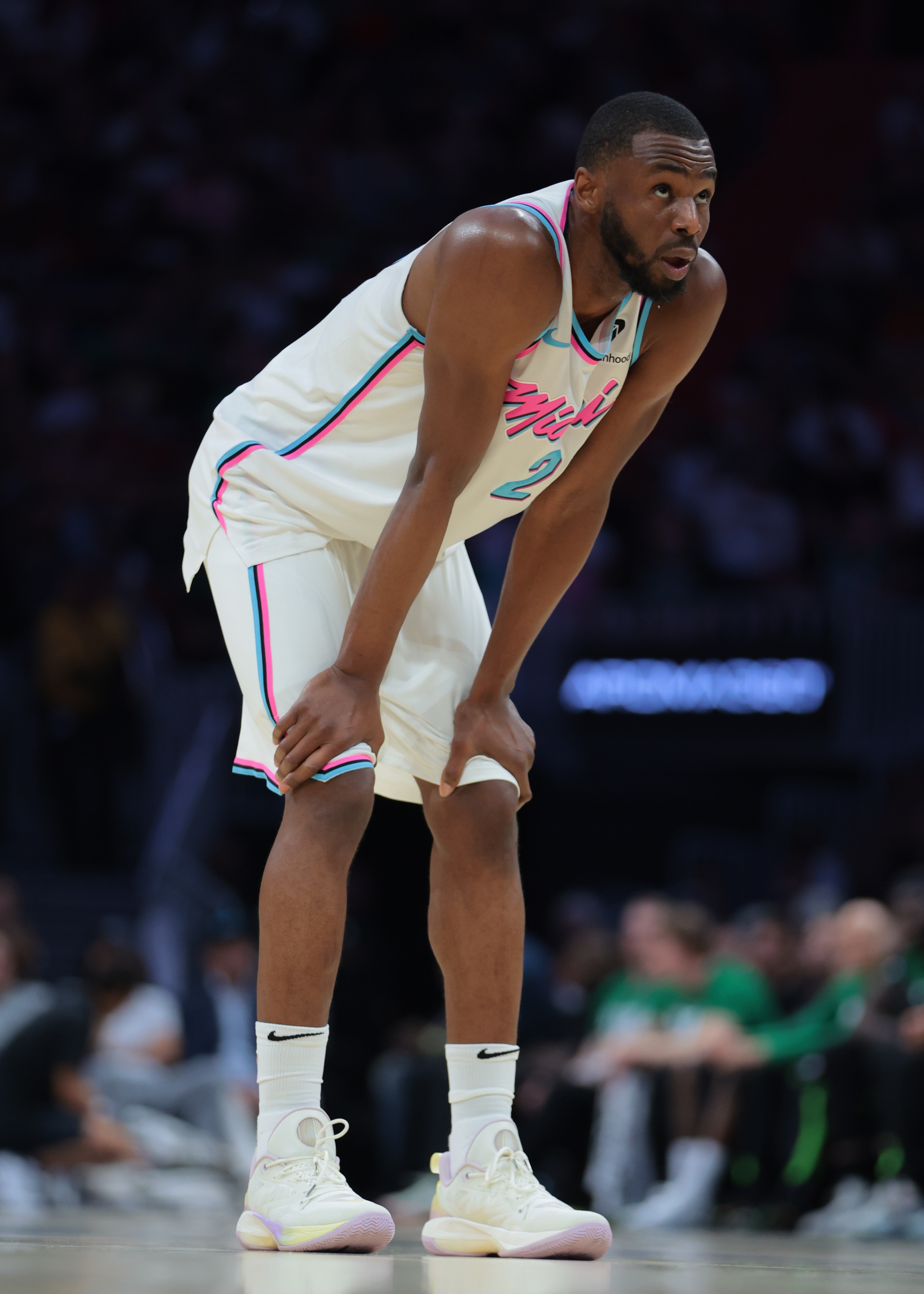  我們成大腿了？維金斯瘋狂持球砍23分4板3帽 李凱爾替補(bǔ)貢獻(xiàn)14分