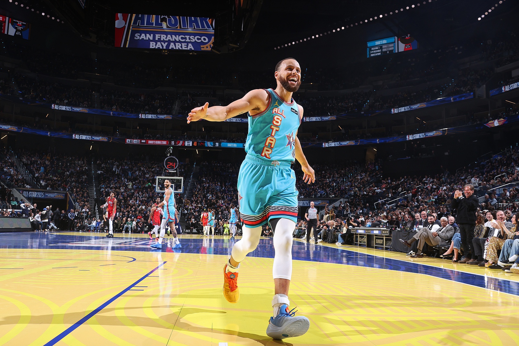  庫(kù)里：東道主全明星周末對(duì)我來(lái)說(shuō)是滿(mǎn)分體驗(yàn) 我不會(huì)抱怨疲憊