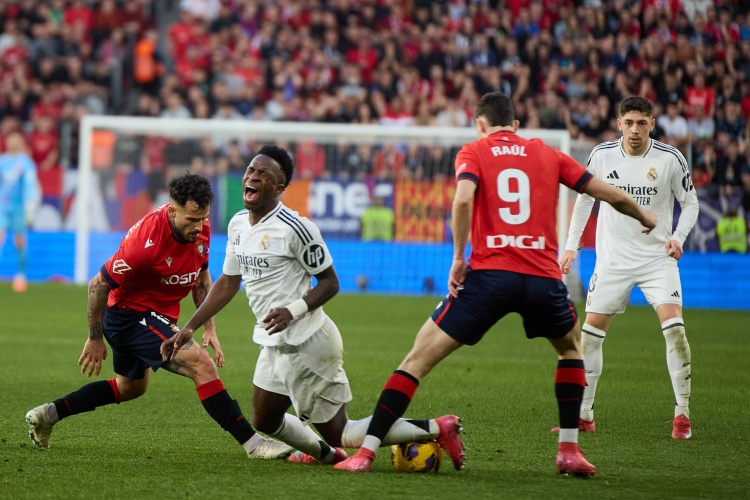  評論員：皇馬不會長期容忍維尼修斯，當你假摔騙點時就別抱怨裁判