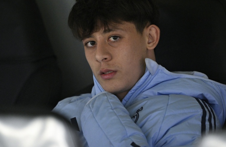  阿斯：由于居勒爾在皇馬缺乏出場(chǎng)時(shí)間，土耳其球迷希望他離開(kāi)球隊(duì)