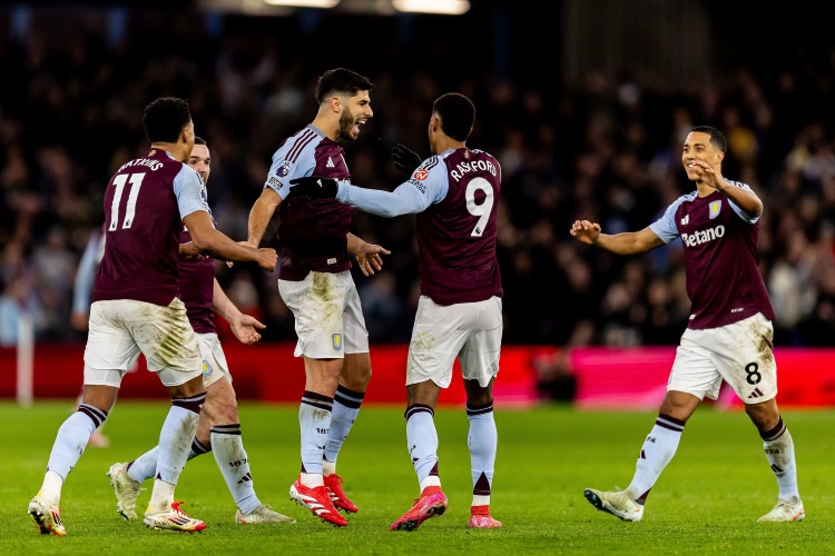  阿森西奧為維拉7場(chǎng)4首發(fā)&進(jìn)5球，本賽季為巴黎16場(chǎng)僅2球