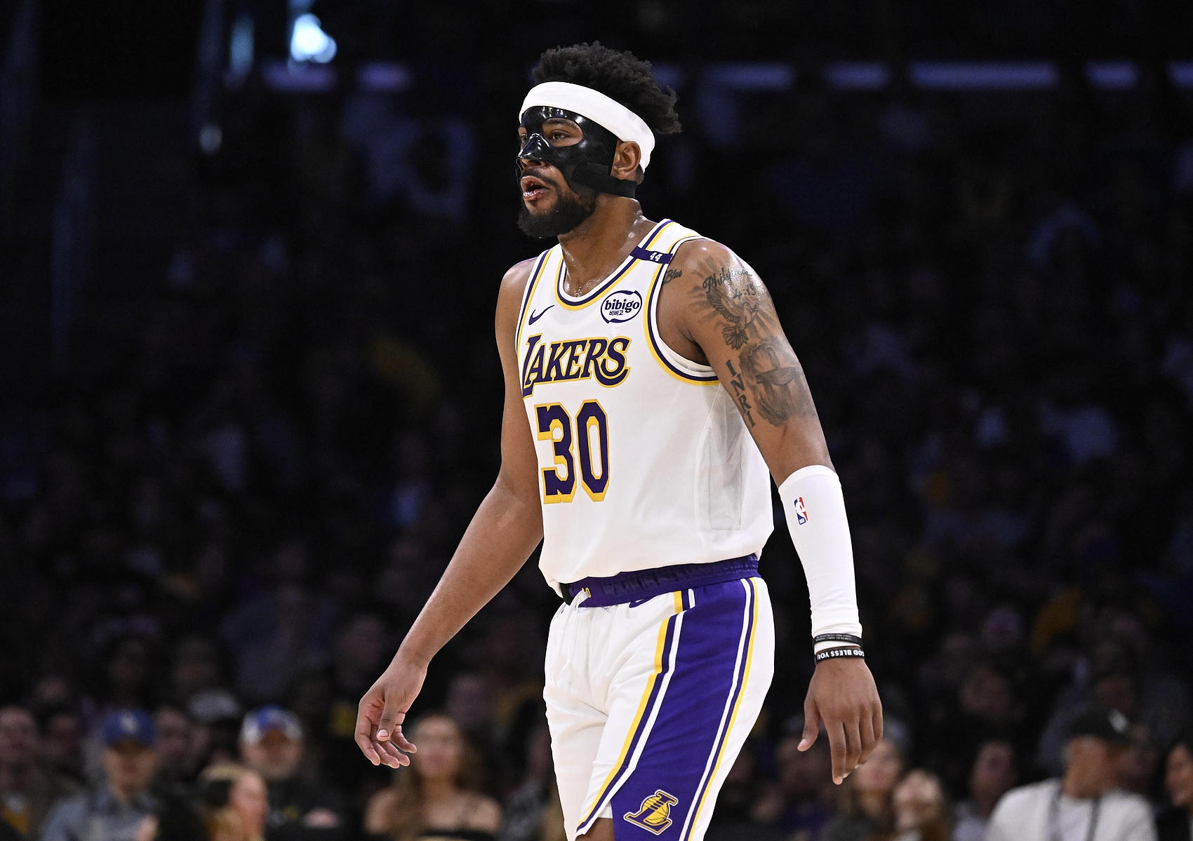  該給個(gè)合同吧！古德溫全場(chǎng)無(wú)處不在 貢獻(xiàn)6分5板2助3斷&正負(fù)值+14