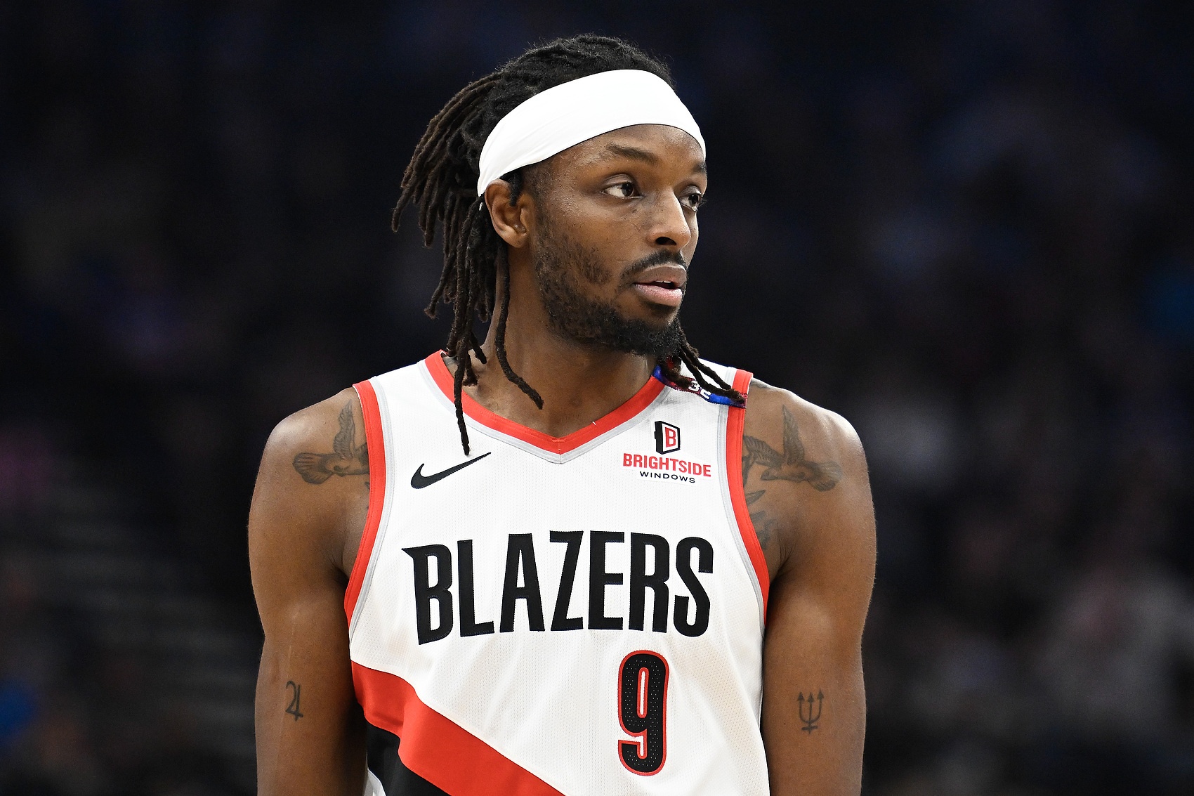  專注得分！格蘭特半場三分7中5拿到17分 其他數(shù)據(jù)均掛零