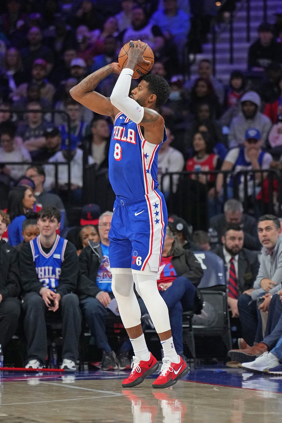  不太行！喬治半場6中1得3分5板3助 馬克西6中0沒得分&送出4助攻