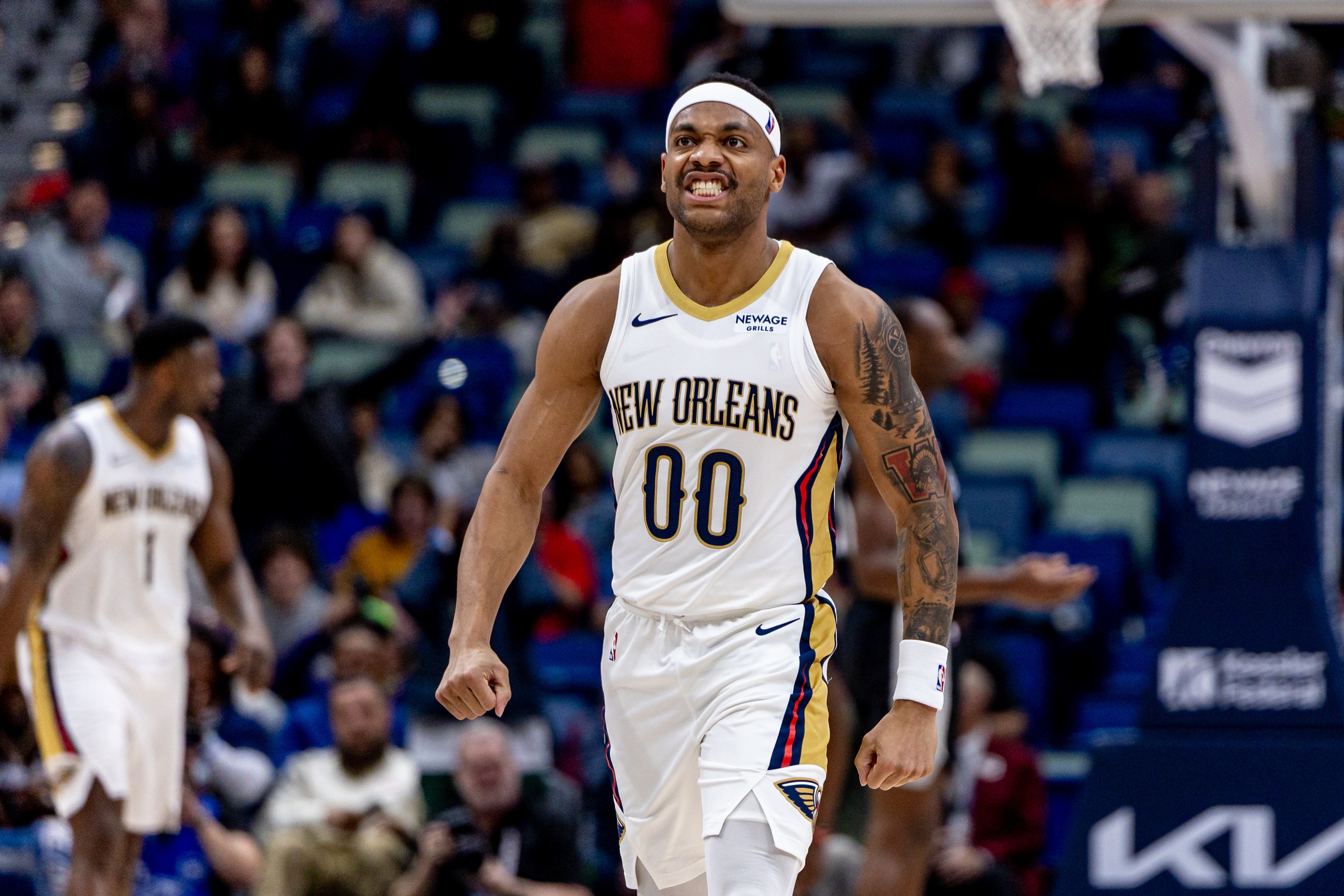  狀態(tài)火熱！布魯斯-布朗半場7投5中&罰球2中2 得到14分2板2斷