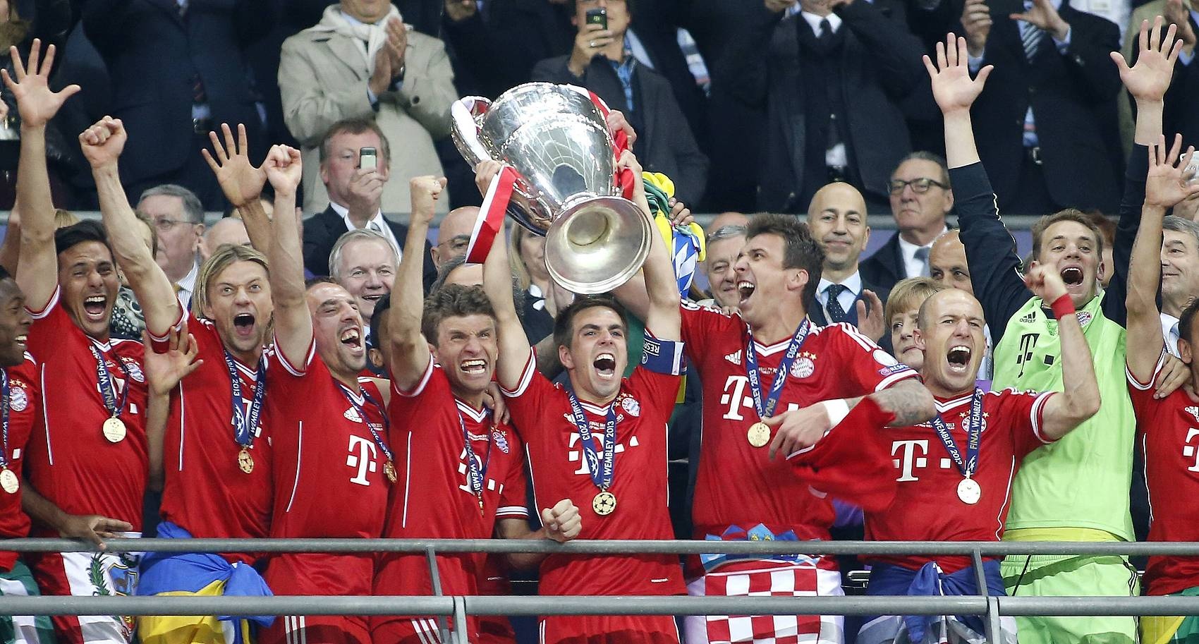  拜仁將隊(duì)史第9次在歐戰(zhàn)淘汰賽上演德國(guó)內(nèi)戰(zhàn)，此前3次被淘汰