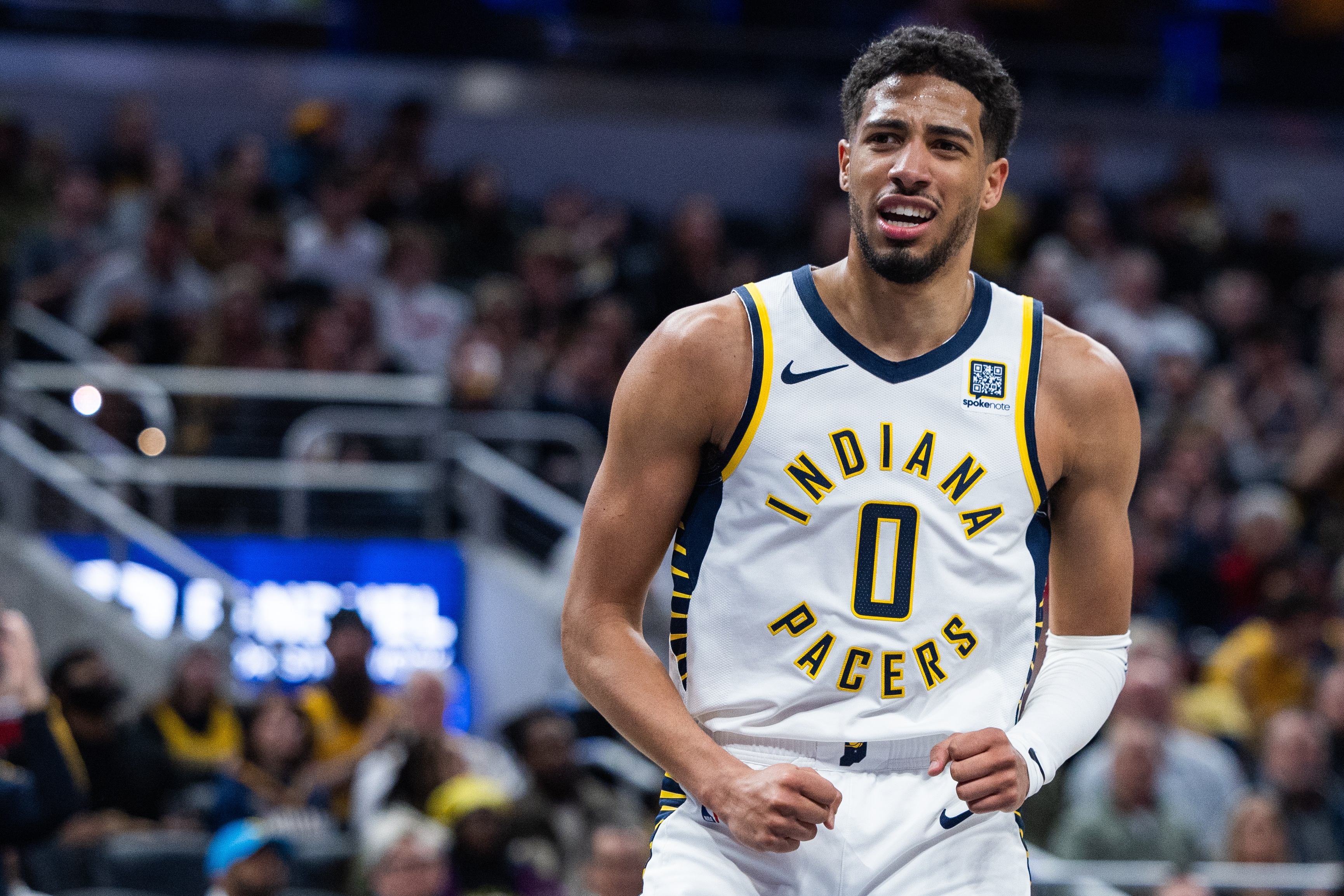  首節(jié)落后對(duì)手8分！哈利伯頓：我們必須在開局時(shí)打得更好