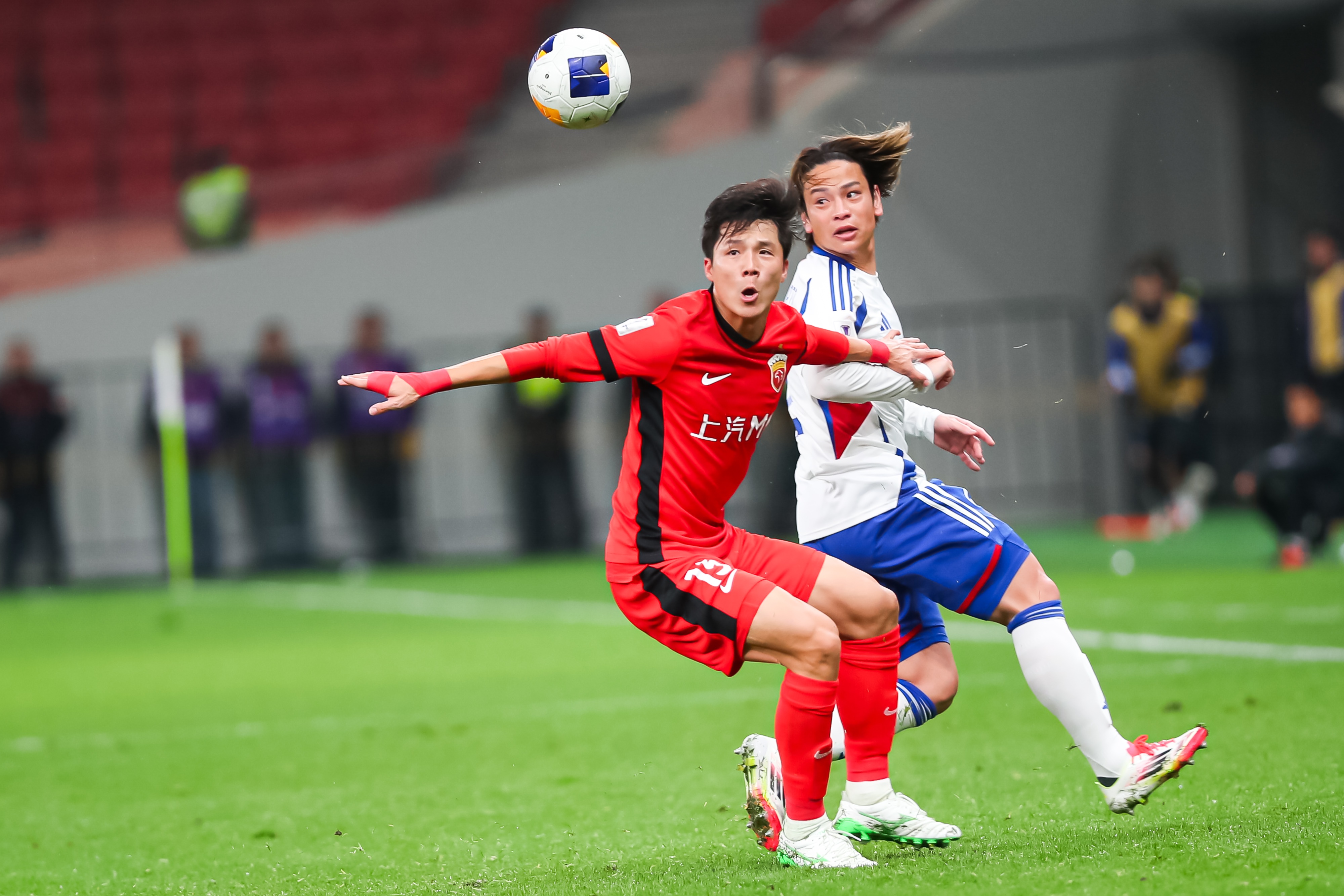  里程碑！海港后衛(wèi)明天完成職業(yè)賽事出場(chǎng)200場(chǎng)