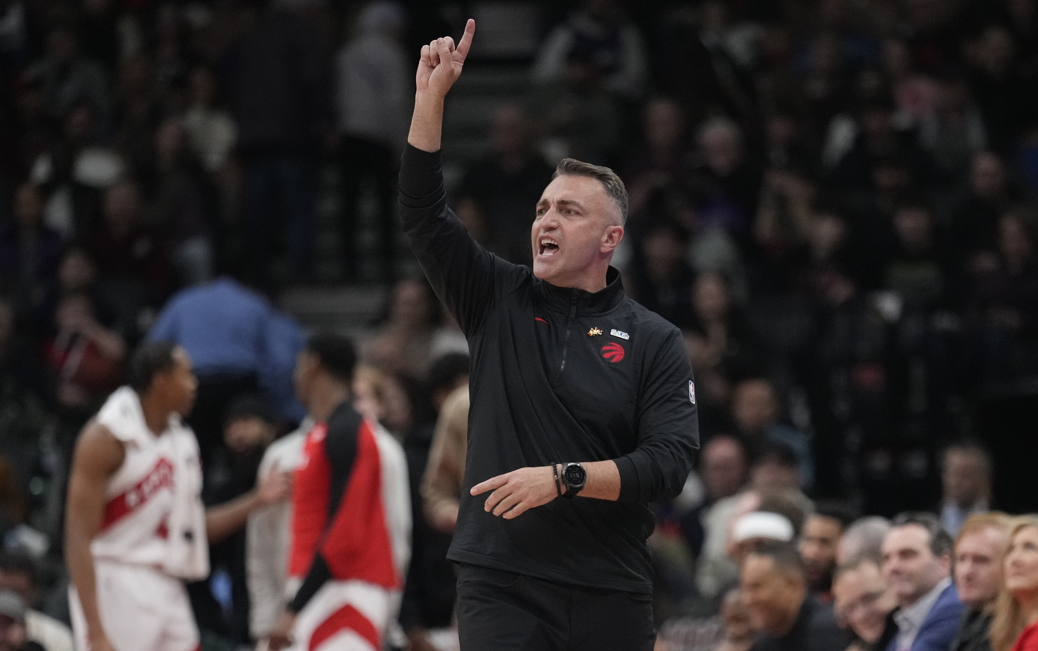  美記：猛龍主教練拉賈科維奇已執(zhí)行2026-27賽季合同選項