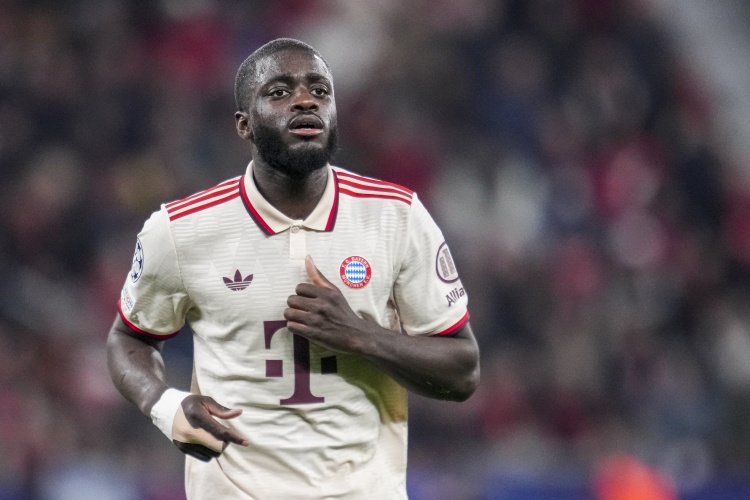  圖片報(bào)：拜仁和于帕都對續(xù)約感興趣，但薪資分歧過大無法迅速談妥