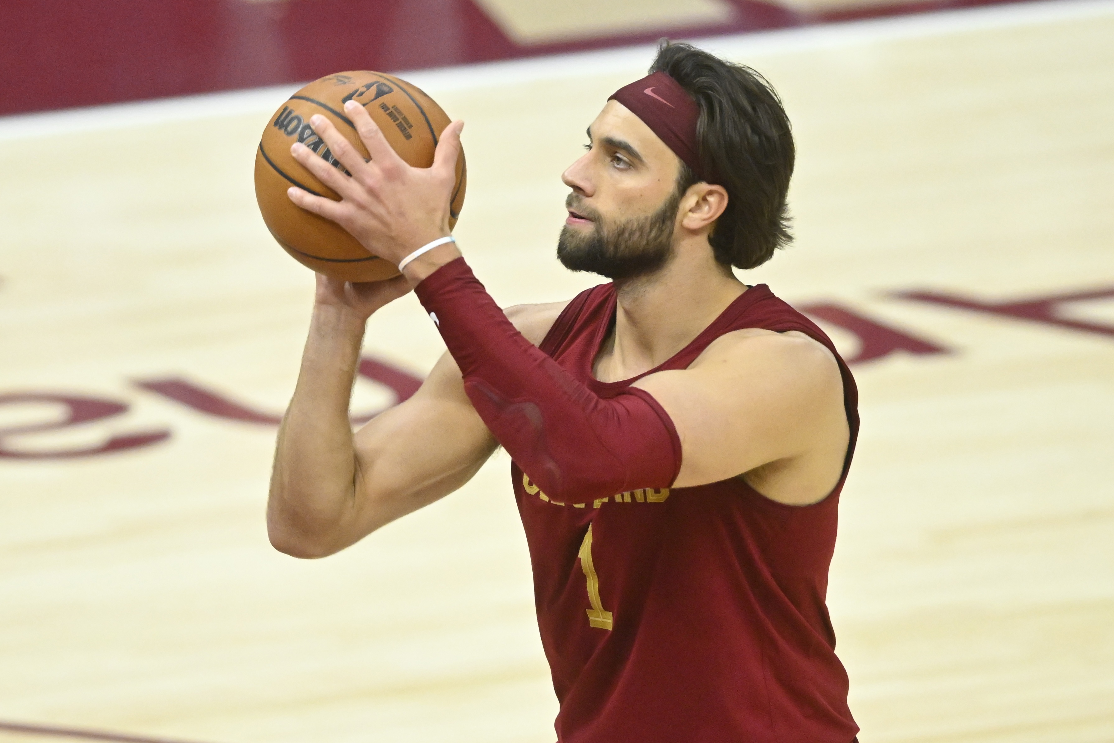  打得夠好了！斯特魯斯12投8中&5記三分空砍24分