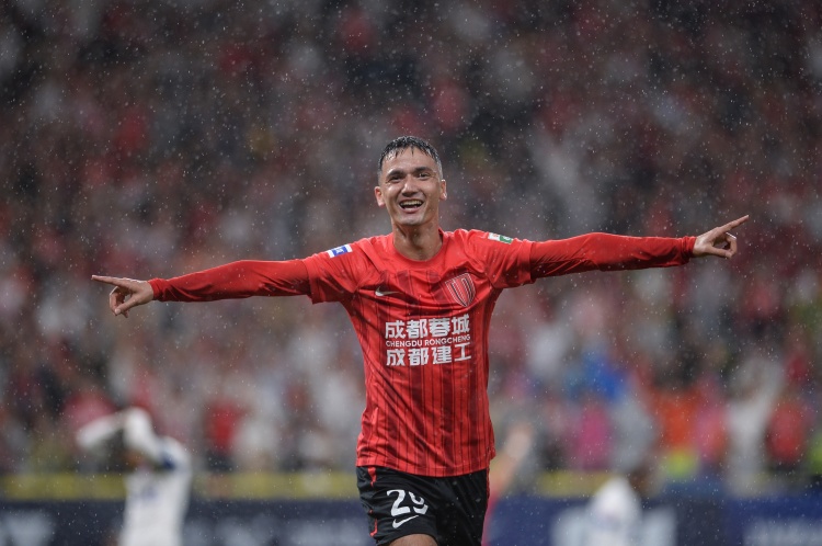  可惜傷病頻發(fā)！木塔力甫去年登上全球知名球探網(wǎng)站，模板是薩比策