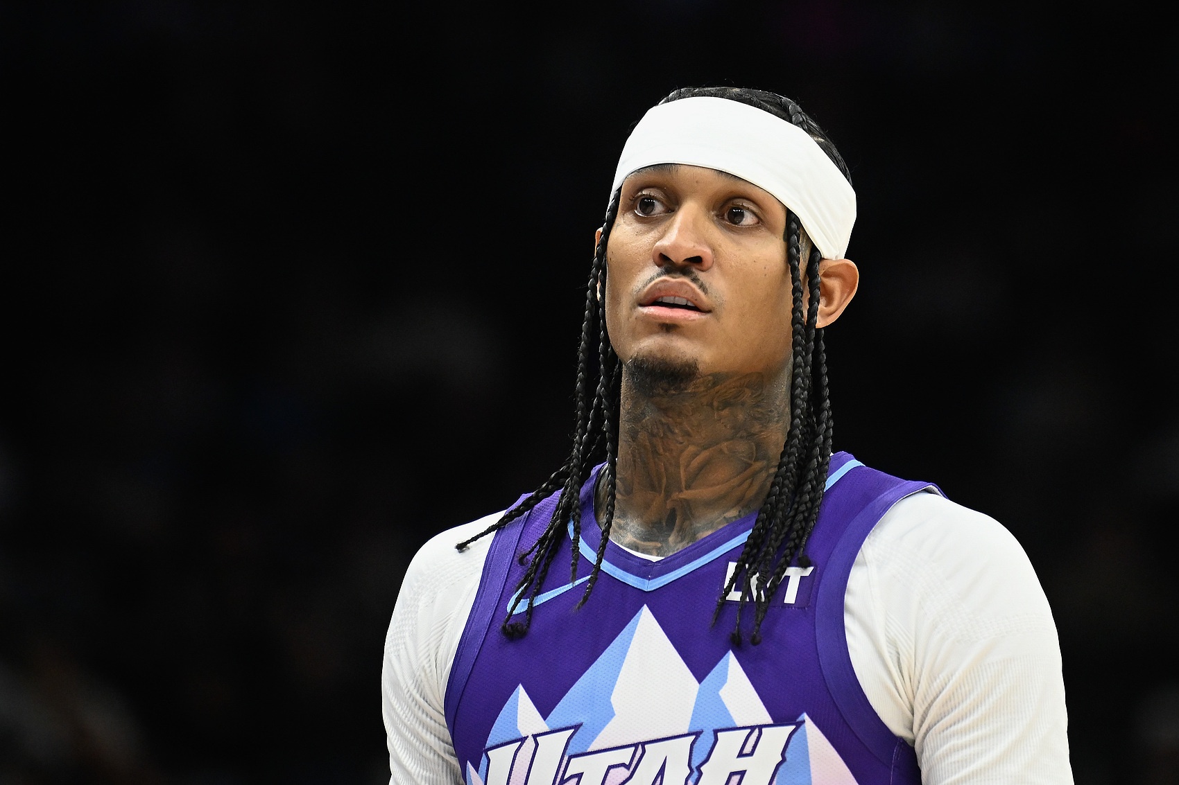  菲律賓喬丹！爵士官方：克拉克森接受左腳足底筋膜炎手術(shù)賽季報銷