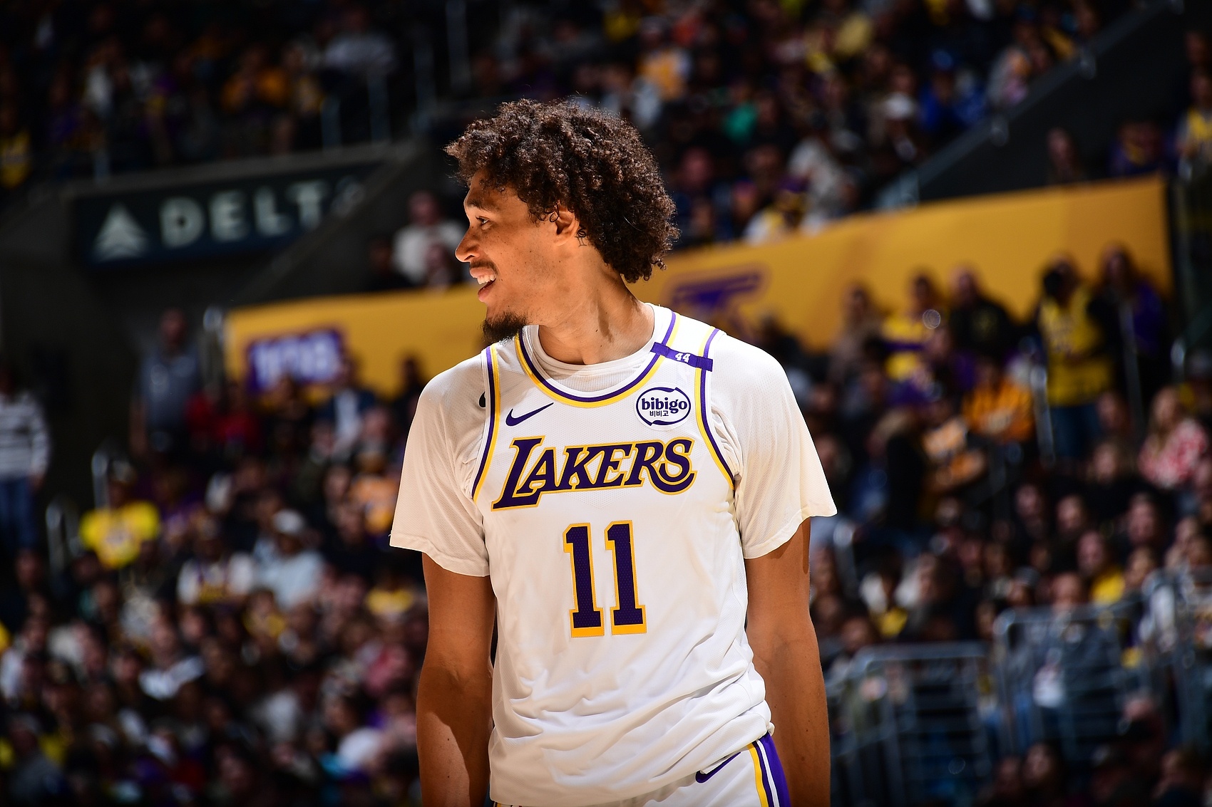  高效吃餅！海斯半場9中7拿下14分5籃板