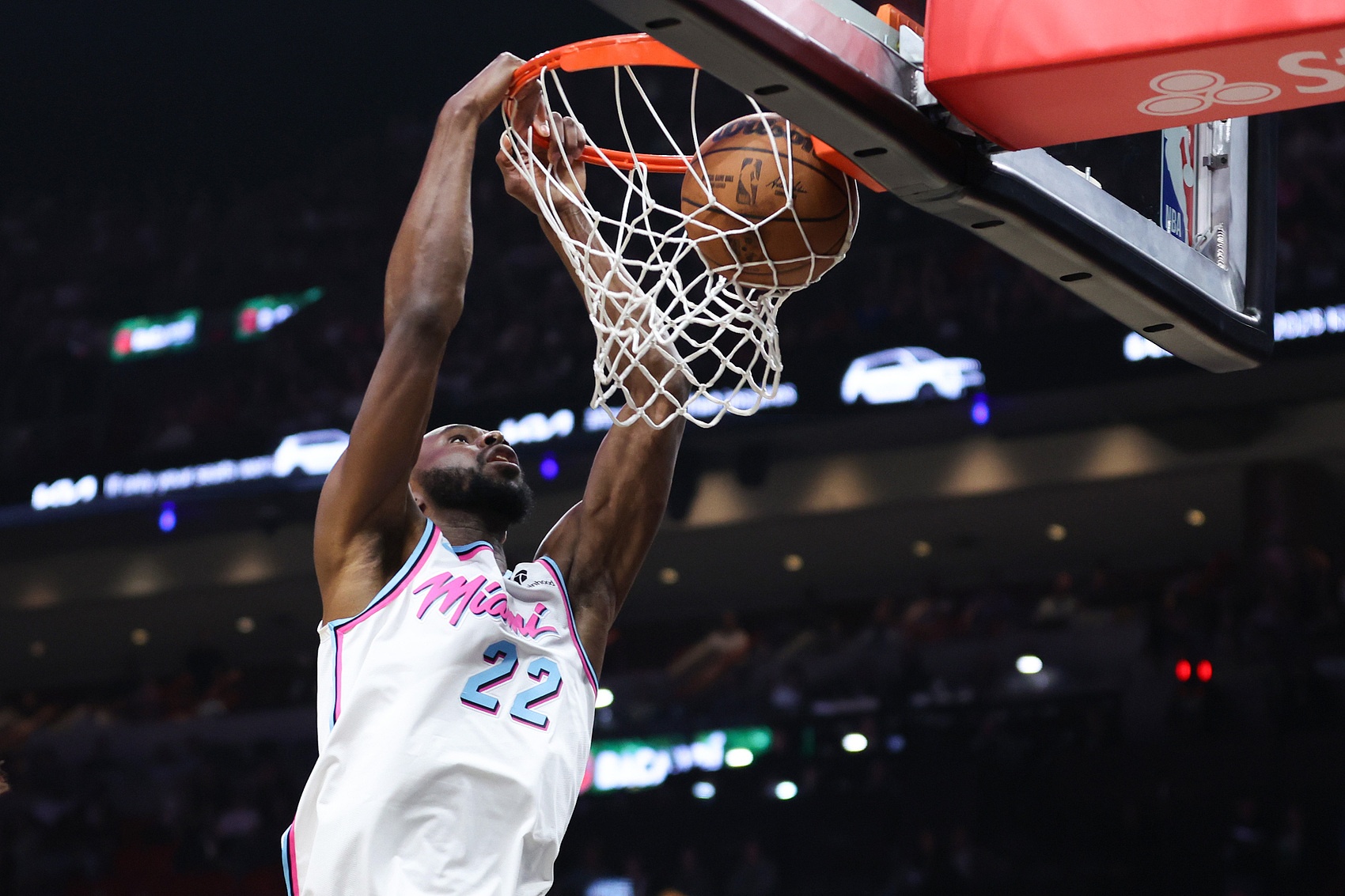  維金斯本場(chǎng)42分創(chuàng)個(gè)人生涯第二高 生涯前十全部40+&森林狼占8次