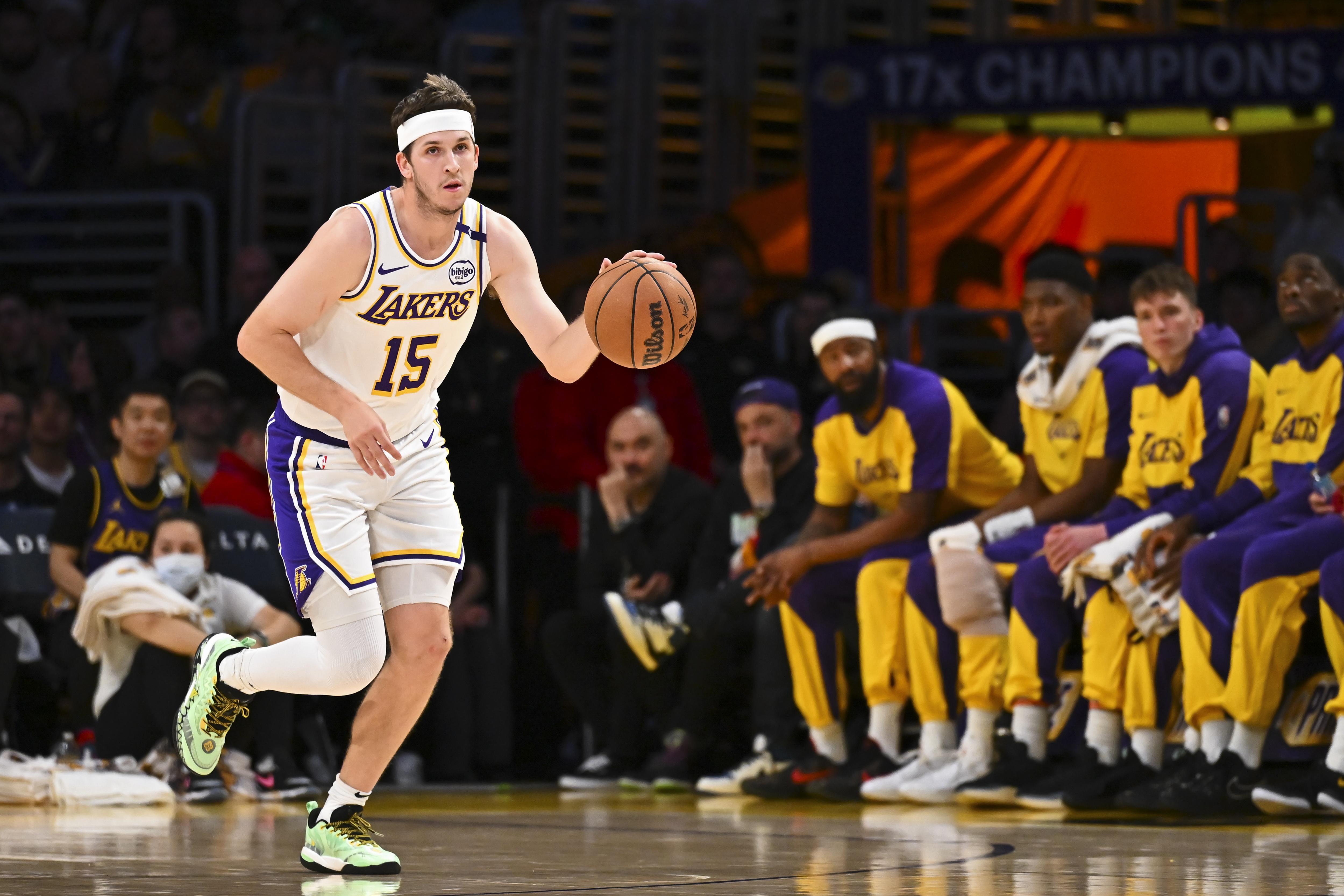  外線沒手感&防守被點名！里夫斯全場16中7&三分6中1拿到18+6+4