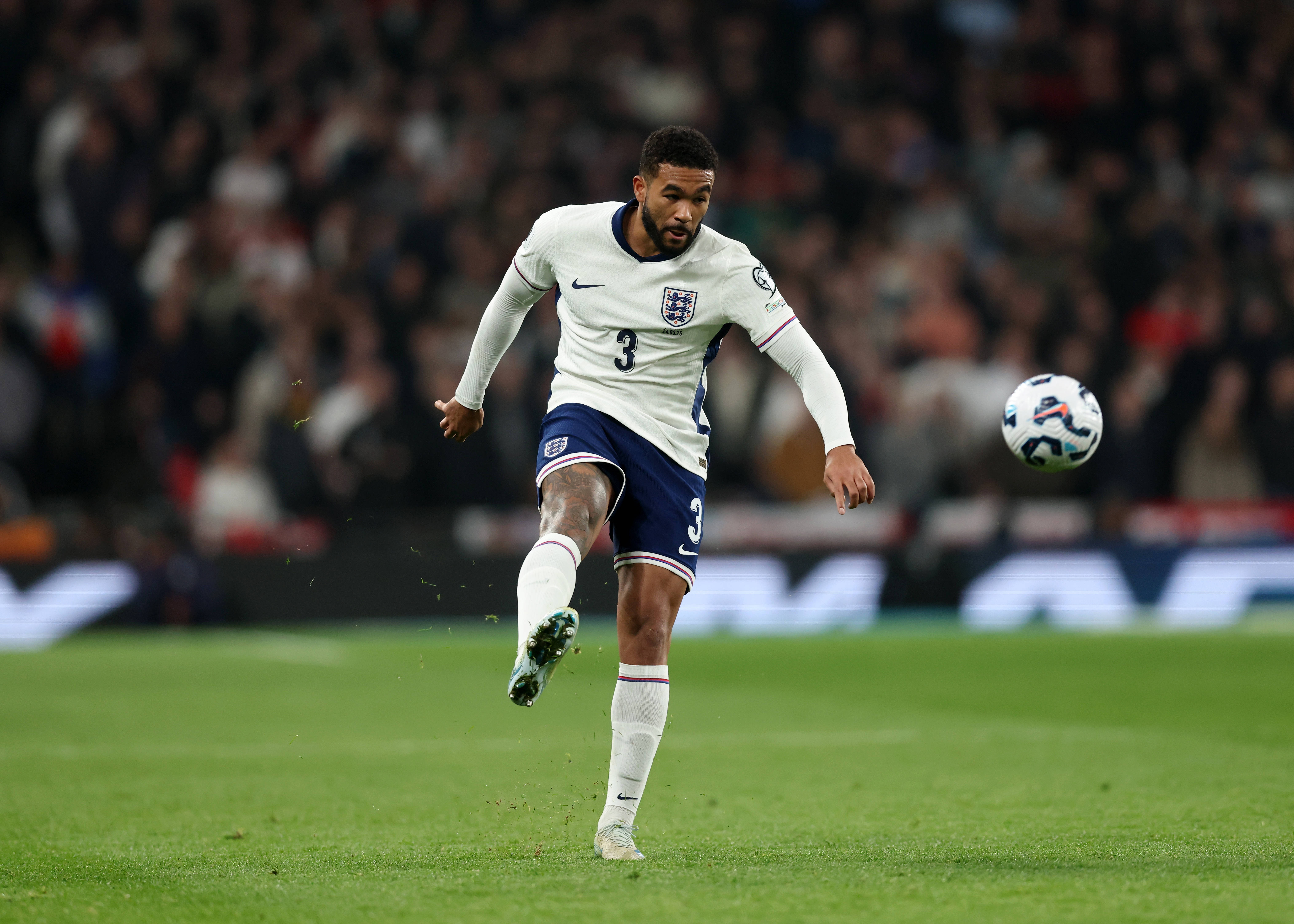  概念神健康詹姆斯！25歲詹皇本賽季僅出戰(zhàn)16場，3粒進(jìn)球個個精彩