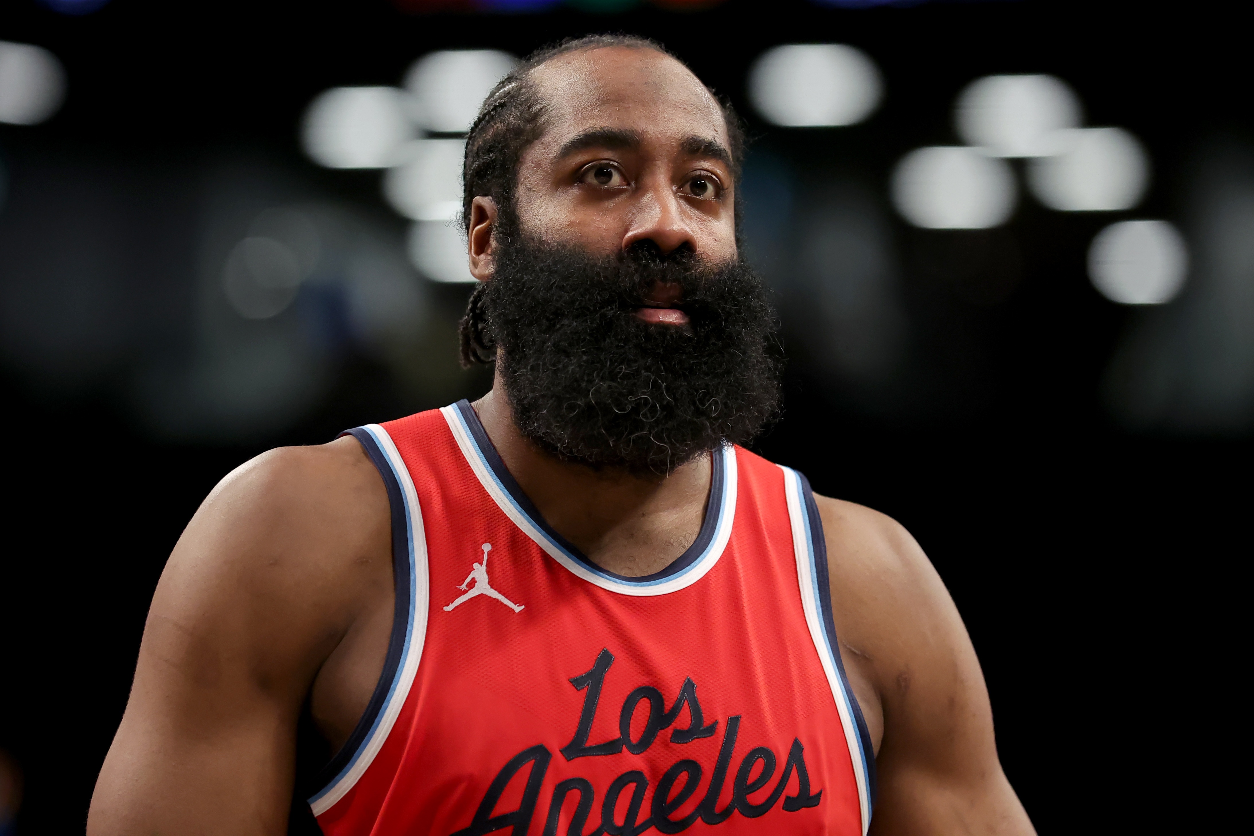  防守尖兵！哈登19中8拿20分4板5助 6搶斷創(chuàng)快船生涯新高還送2帽